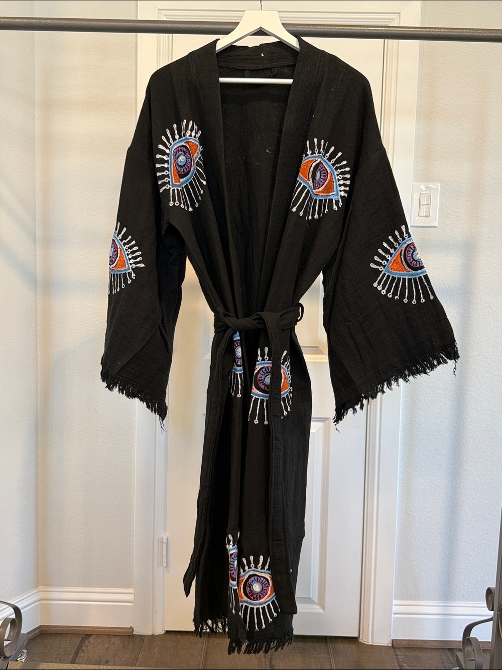 NWOT Black Eye Kimono Cape with Fringe FREE SIZE